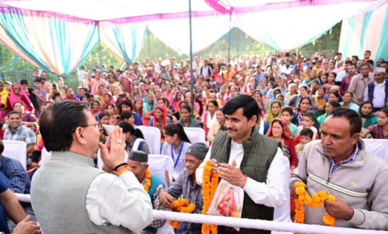 मुख्यमंत्री धामी का चम्पावत विधानसभा क्षेत्र में सड़क मार्ग से व्यापक दौरा-ग्रामीणों से किया सीधा संवाद