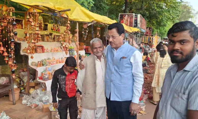 Vocal for Local from Congress