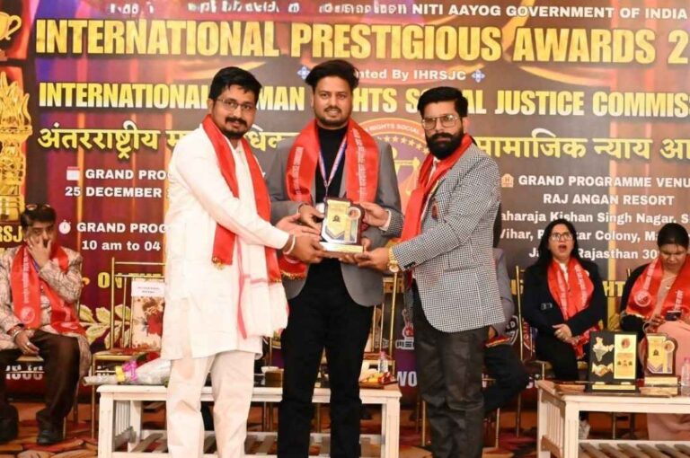 Human-rights-secretary-Kuldeep-Negi-was-honored-in-Rajasthan.jpg